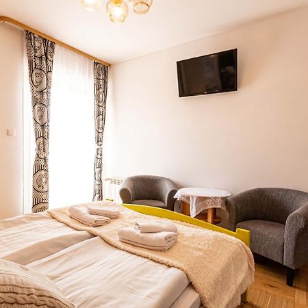 Gronik Bed & Breakfast Ngoại thất bức ảnh
